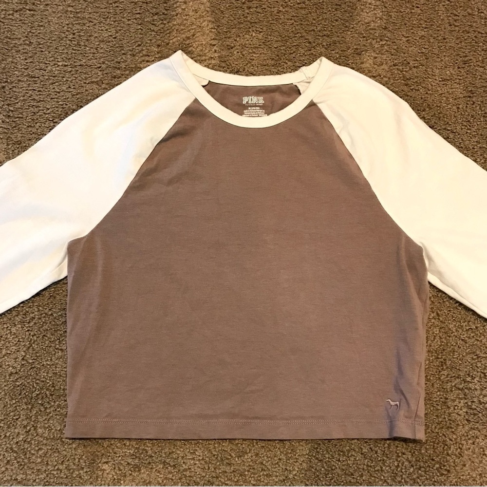 Victoria Secret Pink Cropped long-sleeve raglan top size M